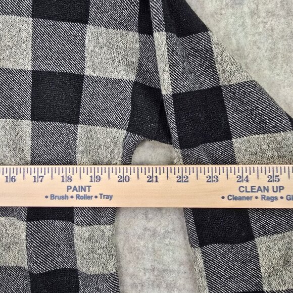 Womens 7th Ray Black & White Plaid Button-Detail Sweater Medium - Picture 6 of 6